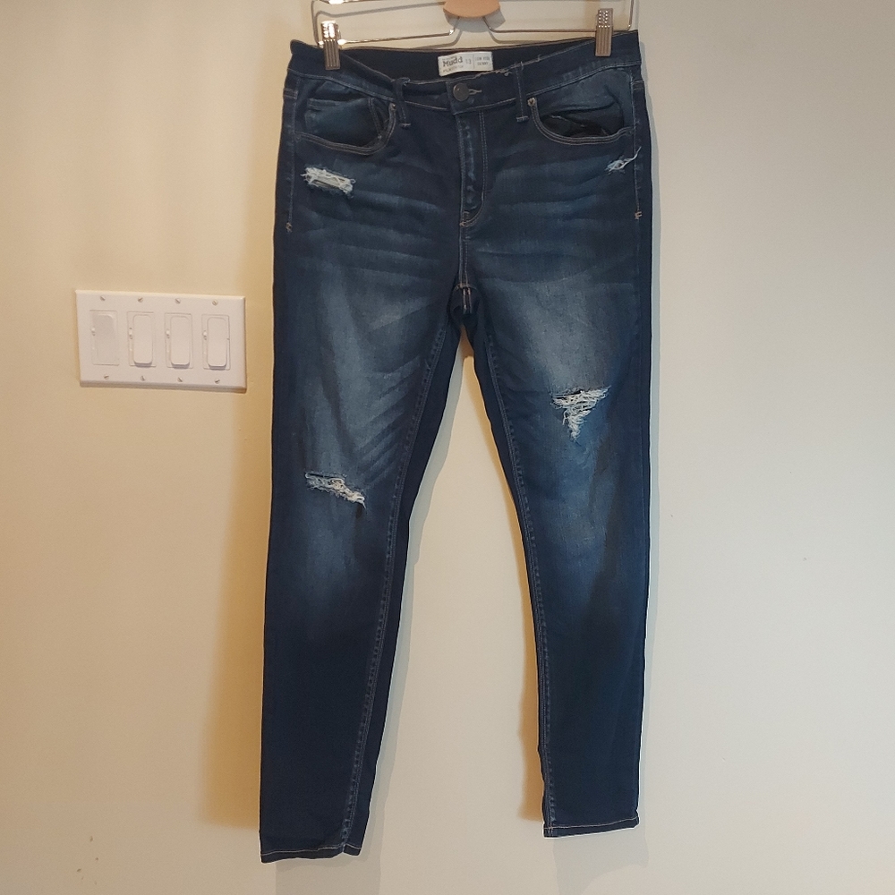 ❣️Ladies Mudd flex stretch Jean size 13 (#039)
